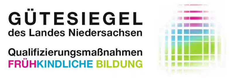 Wir feiern 4 Jahre Lernfabrik!<br>& das<br>AEWB-Gütesiegel für Fortbildungen in der Kita-Akademie